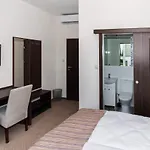 City Rooms Szczecin 3*