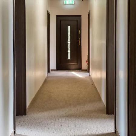 Alojamento de Acomodação e Pequeno-almoço City Rooms Szczecin