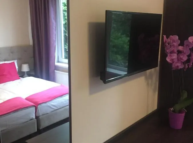 Bed & Breakfast City Rooms Szczecin 3*